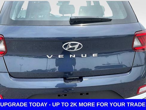 New 2026 Hyundai Venue SEL FWD image 11