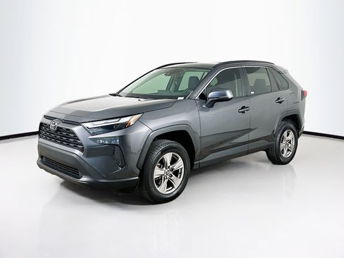 Used 2023 Toyota RAV4 XLE w/ Convenience Package image 3