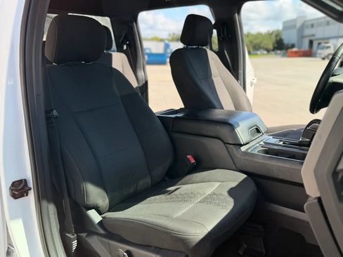 Used 2018 Ford F150 XLT w/ Equipment Group 302A Luxury RWD image 26
