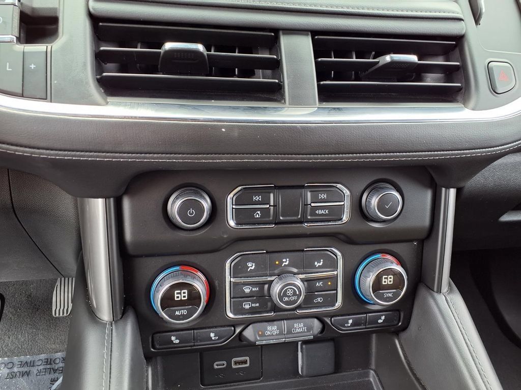 Used 2024 Chevrolet Tahoe LT AWD/4WD image 11