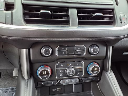 Used 2024 Chevrolet Tahoe LT AWD/4WD image 11