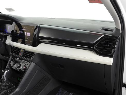 Certified 2025 Volkswagen Taos S FWD image 14