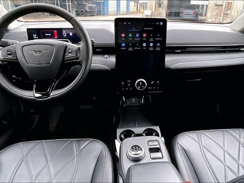 Used 2024 Ford Mustang Mach-E Select w/ Comfort Package Lite RWD image 15