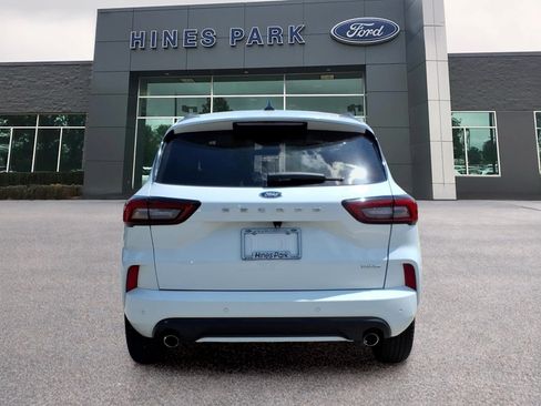 Used 2023 Ford Escape ST-Line w/ Tech Pack #1 AWD/4WD image 6