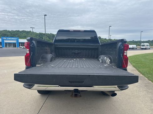 Used 2021 Chevrolet Silverado 2500 LT w/ Remote Start Package AWD/4WD image 12