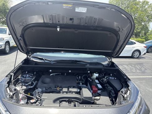 New 2025 Toyota RAV4 XLE image 38