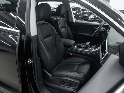 Used 2023 Audi Q8 Premium Plus w/ Premium Plus Package image 10