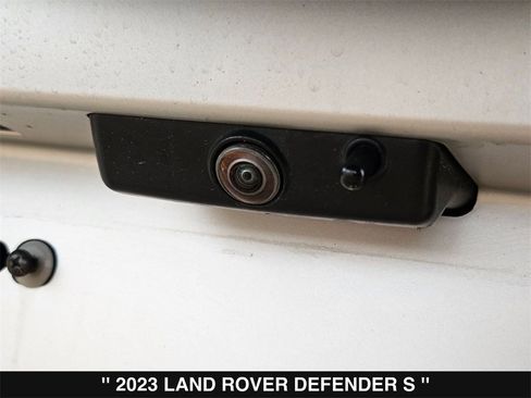 Used 2023 Land Rover Defender 110 S image 13