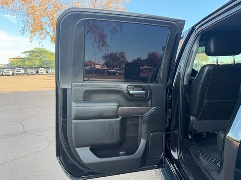 Used 2020 Chevrolet Silverado 2500 LTZ w/ LTZ Plus Package image 23