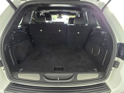 Used 2021 Jeep Grand Cherokee Trailhawk image 13