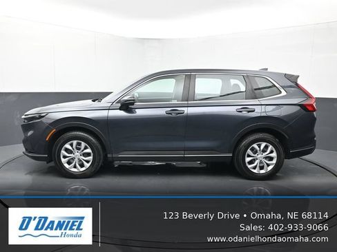 Used 2024 Honda CR-V LX image 2
