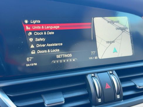 Used 2018 Alfa Romeo Giulia Ti w/ Quick Order Package 22X Lusso image 24