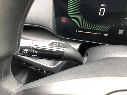 Used 2025 Kia K4 FWD image 24