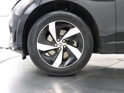 Used 2024 Jaguar F-PACE R-Dynamic S AWD/4WD image 44