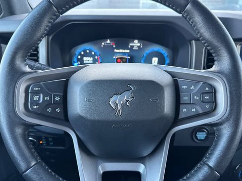 Certified 2025 Ford Bronco Badlands image 24