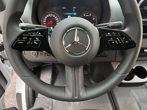 Used 2026 Mercedes-Benz Sprinter 2500 image 13