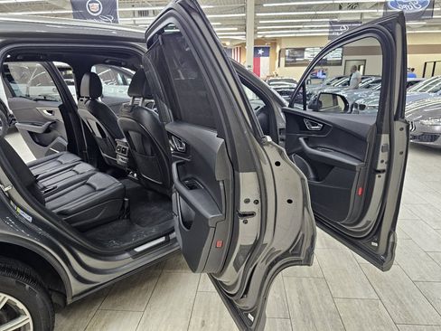 Used 2018 Audi Q7 3.0T Premium Plus w/ Premium Plus Package image 16
