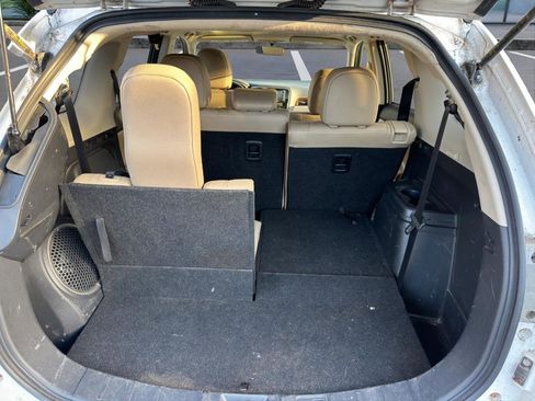 Used 2014 Mitsubishi Outlander GT AWD/4WD image 24