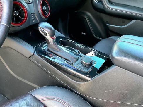 Used 2022 Chevrolet Blazer RS w/ Enhanced Convenience Package FWD image 18