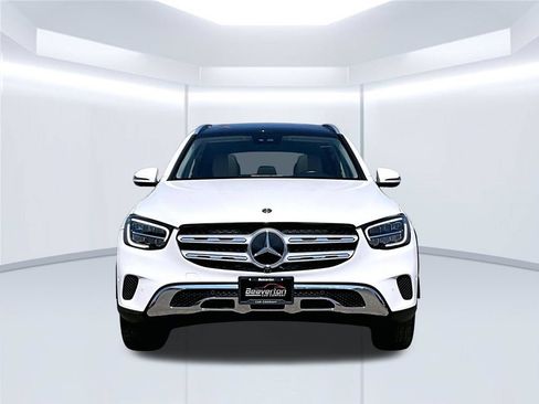 Used 2022 Mercedes-Benz GLC 300 image 5