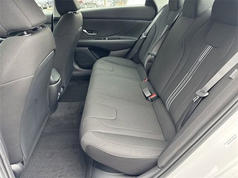 New 2026 Hyundai Elantra Blue image 20