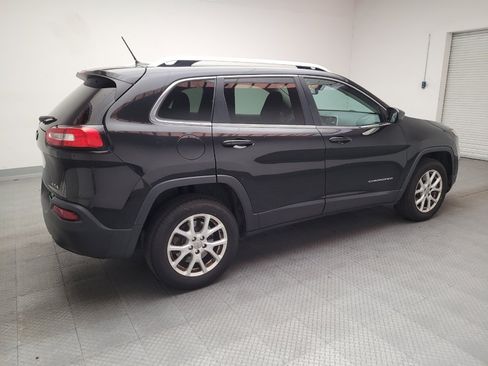 Used 2014 Jeep Cherokee Latitude w/ Cold Weather Group AWD/4WD image 10