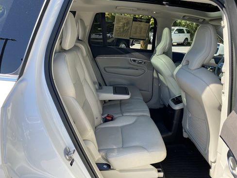 Used 2023 Volvo XC90 T8 Plus w/ Protection Package Premier image 34