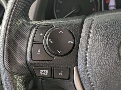 Used 2018 Toyota RAV4 LE w/ Carpet Mat Package image 16