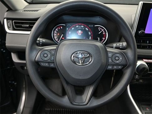 New 2025 Toyota RAV4 LE image 5