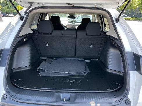 Used 2026 Honda HR-V LX image 41