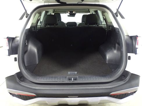 Used 2024 Kia Sportage LX image 13