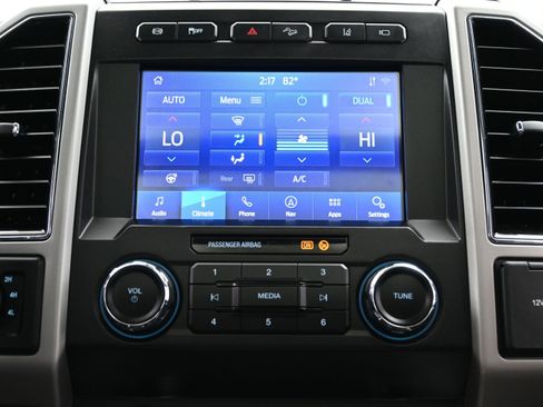 Used 2021 Ford F250 Lariat AWD/4WD image 35