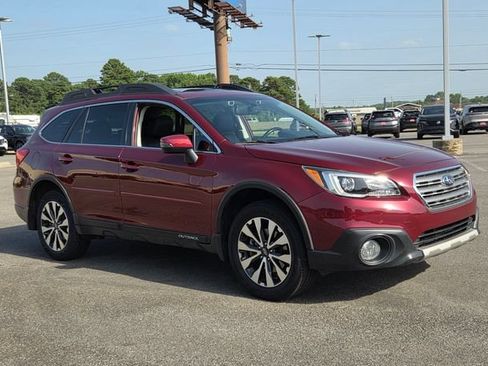 Used 2016 Subaru Outback 2.5i Limited AWD/4WD image 4