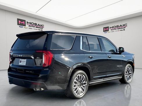 Used 2024 GMC Yukon Denali Ultimate image 3