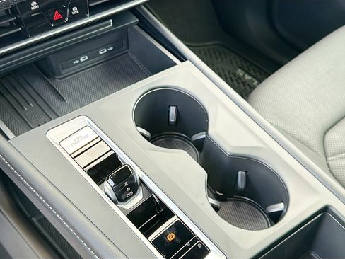 Used 2026 Volkswagen Atlas Cross Sport SE image 27