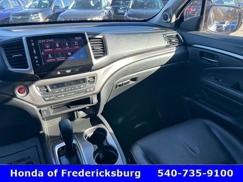Certified 2018 Honda Ridgeline RTL-T image 16
