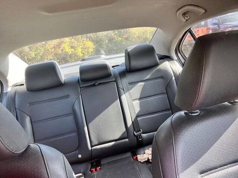 Used 2014 Volkswagen Jetta SE image 10