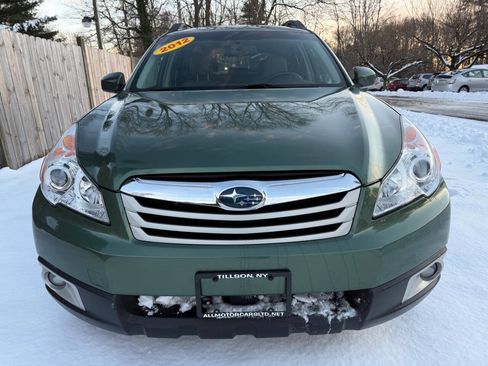 Used 2012 Subaru Outback 2.5i Premium image 3