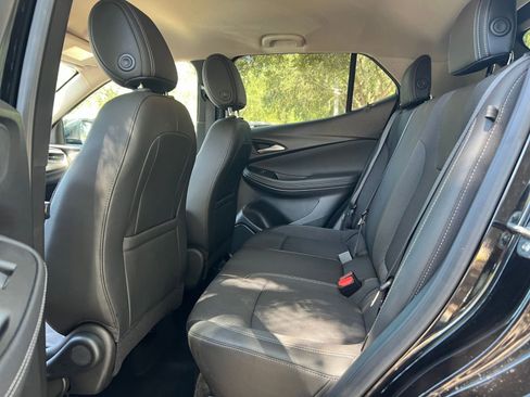 Used 2025 Buick Encore GX Preferred FWD image 24