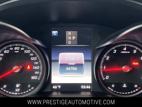 Used 2018 Mercedes-Benz GLC 300 4MATIC image 26