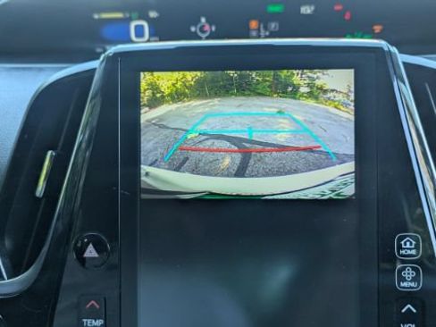 Used 2018 Toyota Prius Prime Advanced FWD image 31