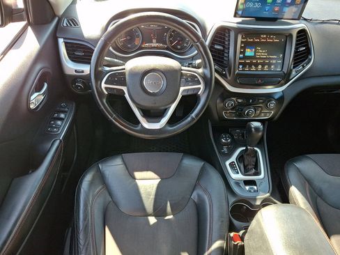 Used 2014 Jeep Cherokee Trailhawk AWD/4WD image 22