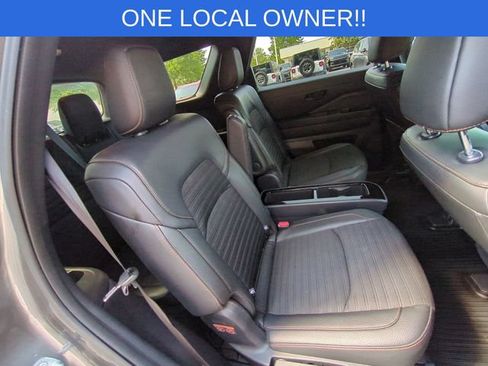 Used 2024 Nissan Pathfinder Rock Creek AWD/4WD image 36