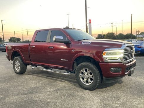 Used 2021 RAM 2500 Laramie AWD/4WD image 2