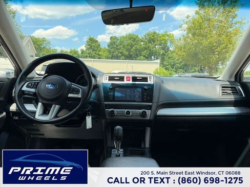 Used 2017 Subaru Outback 2.5i Premium AWD/4WD image 18