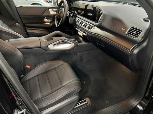 New 2026 Mercedes-Benz GLE 450 4MATIC image 11