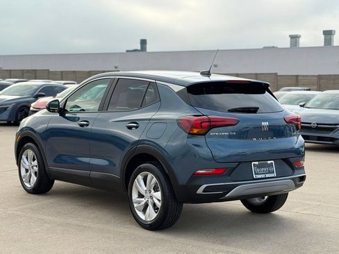 Used 2024 Buick Encore GX Preferred FWD image 8