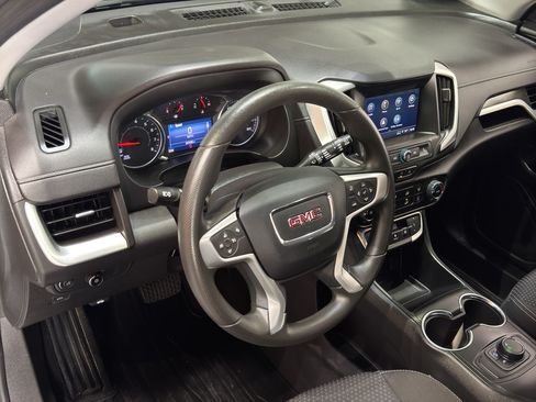 Used 2023 GMC Terrain SLE FWD image 15