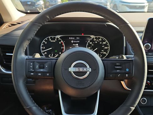 Certified 2023 Nissan Rogue SV w/ SV Premium Package AWD/4WD image 19