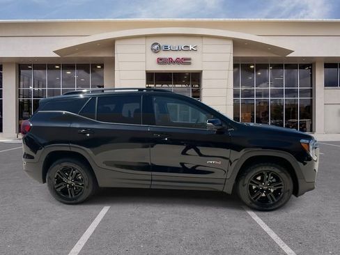 Used 2024 GMC Terrain AT4 w/ Tech Package AWD/4WD image 17